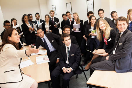 Как поступить за границу после российского колледжа